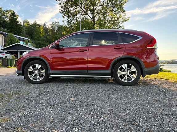 Honda CR-V 2 of 5