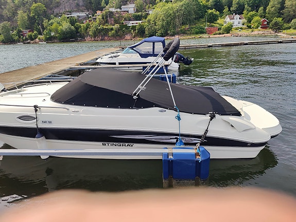 Stingray 215 CR 2012 – 200hk Volvo Penta – Overhalt motor – Mye utstyr! 3 of 5