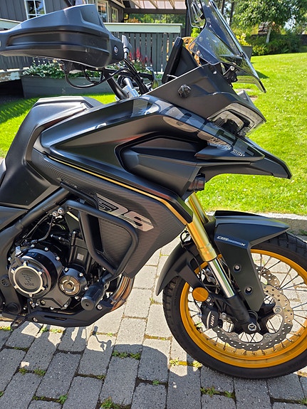 VOGE DS525X black knight 4 of 16