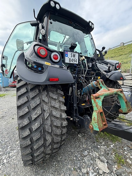 Deutz Fahr 6185 Warrior 15 of 30