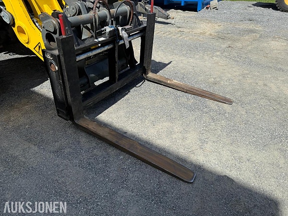 KramerAllrad 8155 5 of 30
