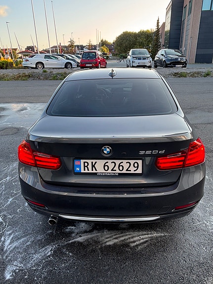 BMW 320d 7 of 30