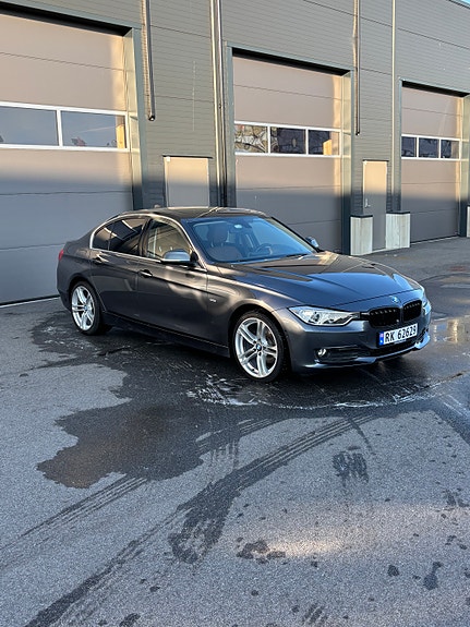 BMW 320d 2 of 30
