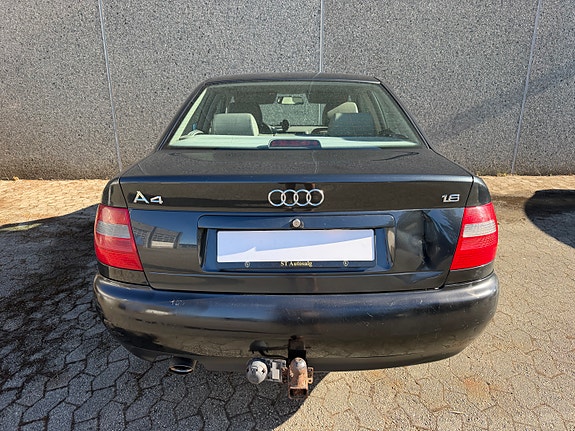 Audi A4 10 of 30