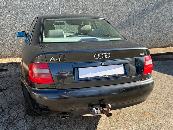 Audi A4 11 of 30