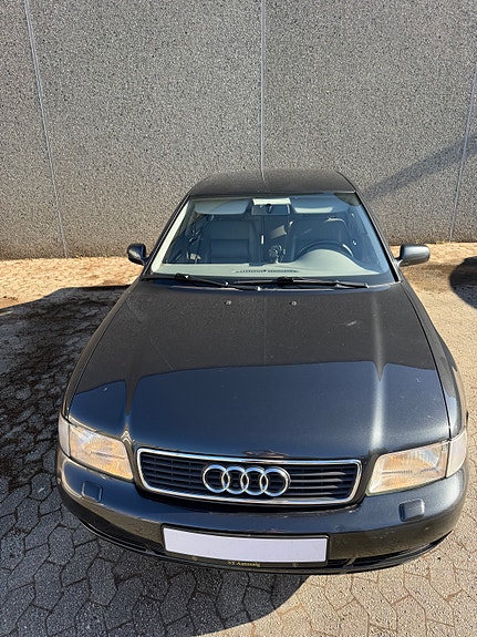 Audi A4 25 of 30