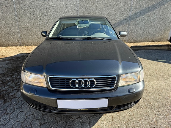 Audi A4 23 of 30