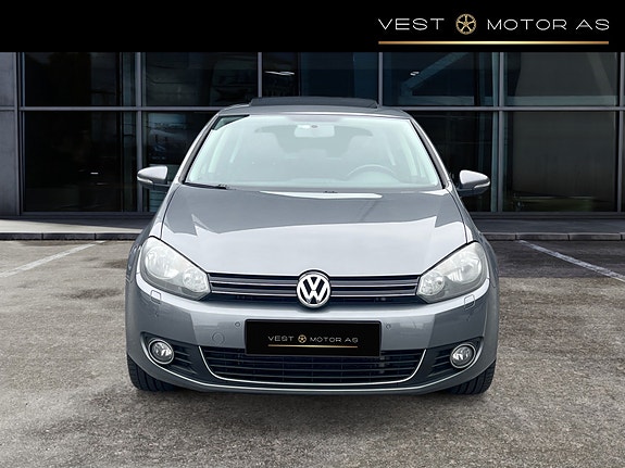 Volkswagen Golf VI 2 of 5