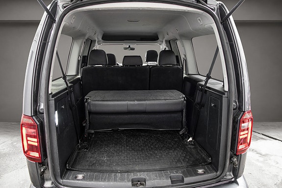 Volkswagen Caddy Maxi 8 of 30