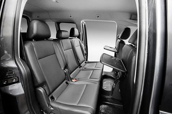 Volkswagen Caddy Maxi 14 of 30