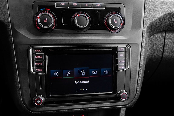 Volkswagen Caddy Maxi 25 of 30