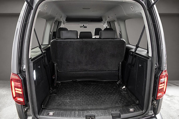 Volkswagen Caddy Maxi 7 of 30