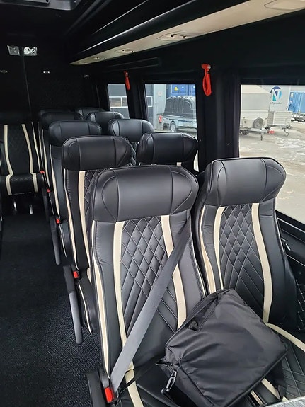 Mercedes-Benz Sprinter 519 Harmony, klar for bygging helt etter dine ønsker! 15 of 23