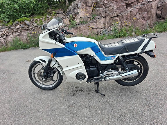 Suzuki GSX 1100ES 3 of 7