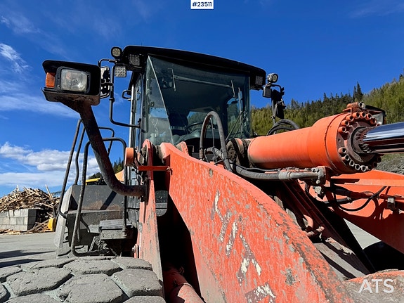 Hitachi ZW310 Hjullaster m/ Skuffe og Pallegafler - 7200 timer! SE VIDEO 17 of 30