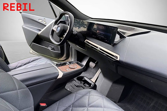 BMW iX 5 of 5