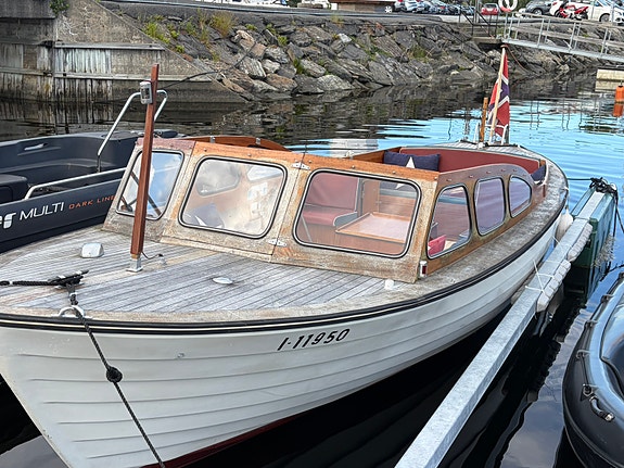 Drømmebåten . Polar 22 m/  indskjerm av tre. 3 of 5