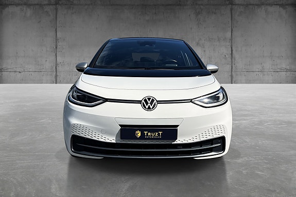 Volkswagen ID.3 4 of 5