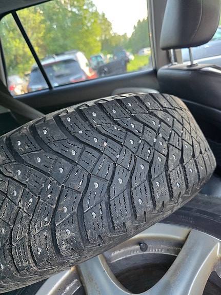 Toyota RAV4 13 of 15