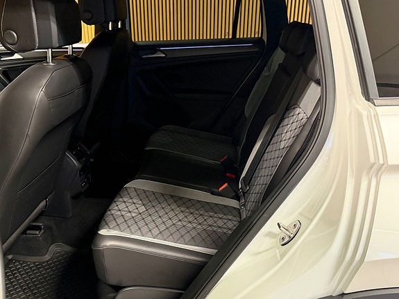 Volkswagen Tiguan 19 of 23
