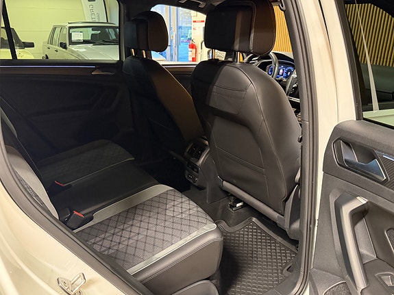 Volkswagen Tiguan 20 of 23