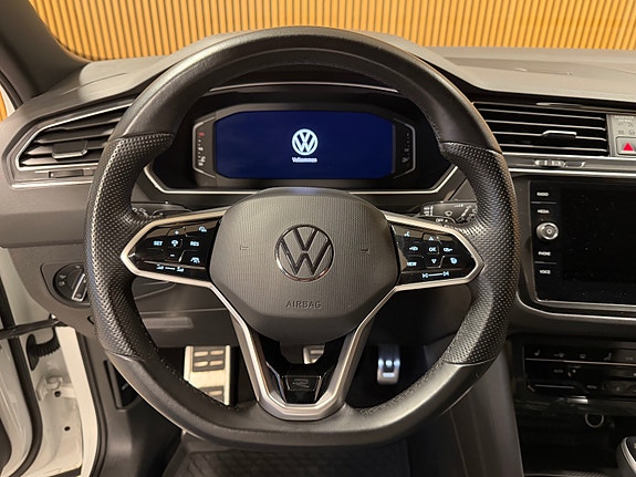 Volkswagen Tiguan 14 of 23
