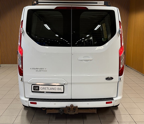Ford Transit 5 of 5