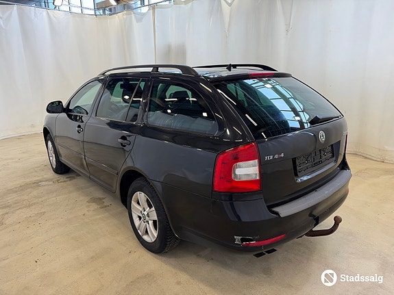 Skoda Octavia 5 of 10