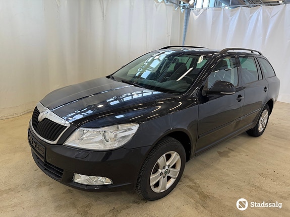 Skoda Octavia 3 of 10