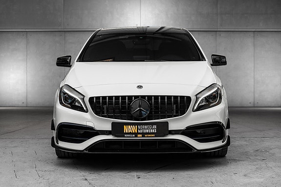 Mercedes-Benz A45 5 of 30