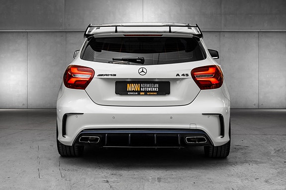 Mercedes-Benz A45 7 of 30
