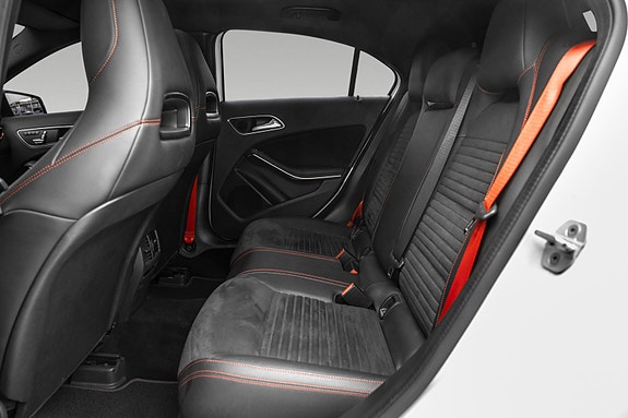 Mercedes-Benz A45 18 of 30