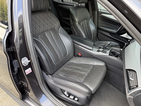 BMW M550d 24 of 30