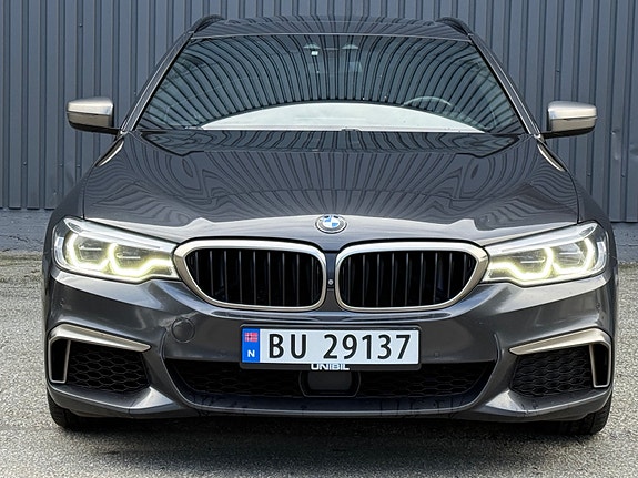 BMW M550d 4 of 30