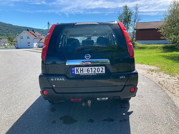 Nissan X-Trail 3 of 19