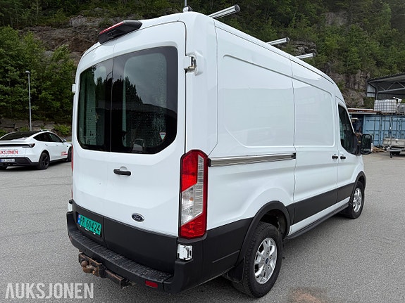Ford Transit 5 of 5