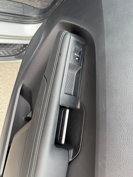 Volkswagen Amarok 25 of 30