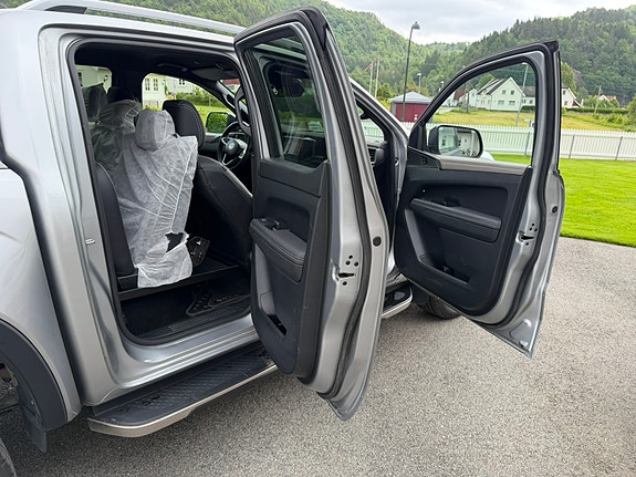 Volkswagen Amarok 13 of 30