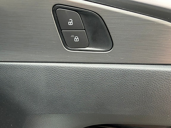 Volkswagen Amarok 26 of 30