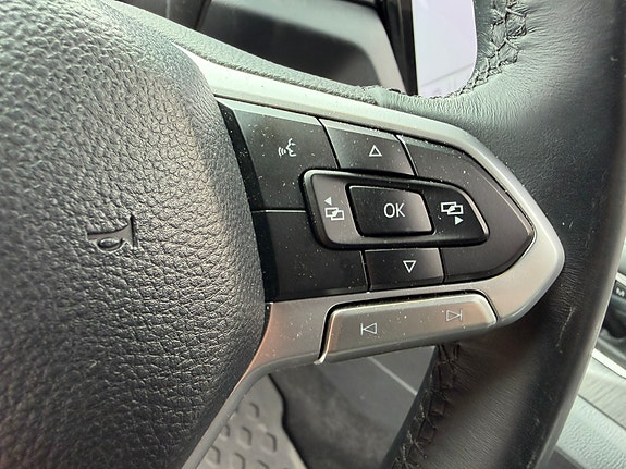 Volkswagen Amarok 23 of 30
