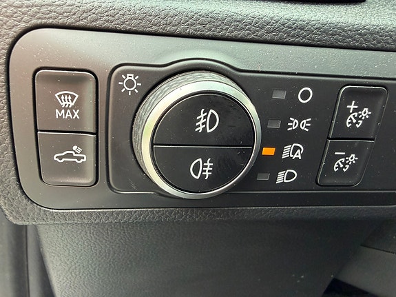 Volkswagen Amarok 21 of 30