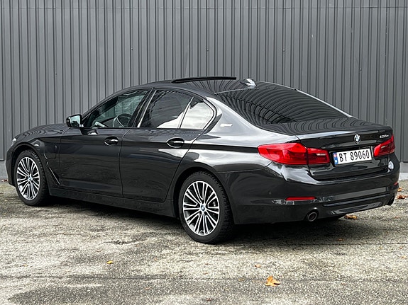 BMW 5-Serie 2 of 5