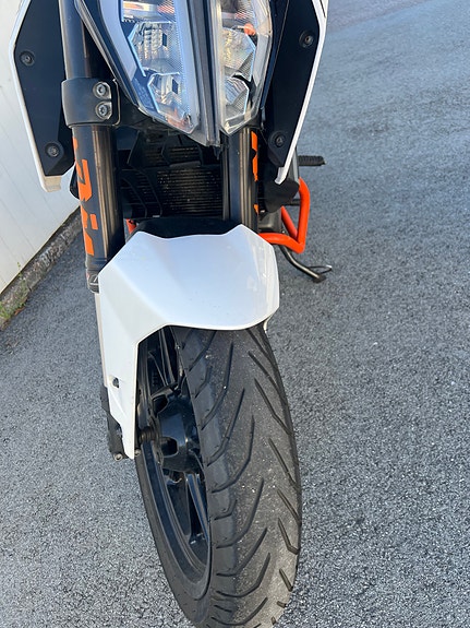 KTM 125 Duke 5 of 7