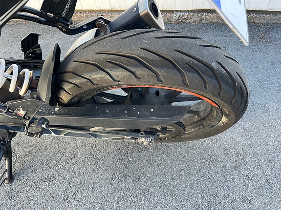 KTM 125 Duke 6 of 7