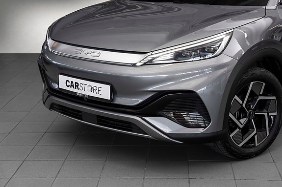 BYD Atto 3 2 of 5