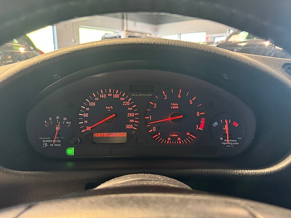 Alpina B8 14 of 20
