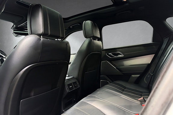 Land Rover Range Rover Velar 30 of 30