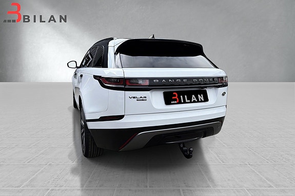 Land Rover Range Rover Velar 11 of 30