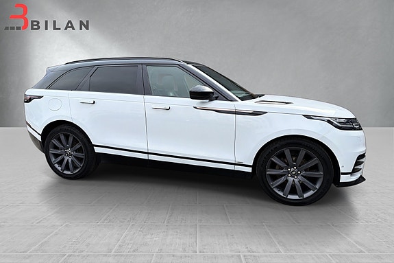 Land Rover Range Rover Velar 19 of 30