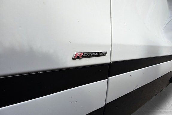 Land Rover Range Rover Velar 6 of 30